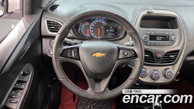Chevrolet Spark LT 2019 — фото 13
