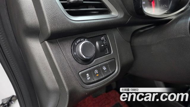 Chevrolet Spark LT 2019 — фото 20