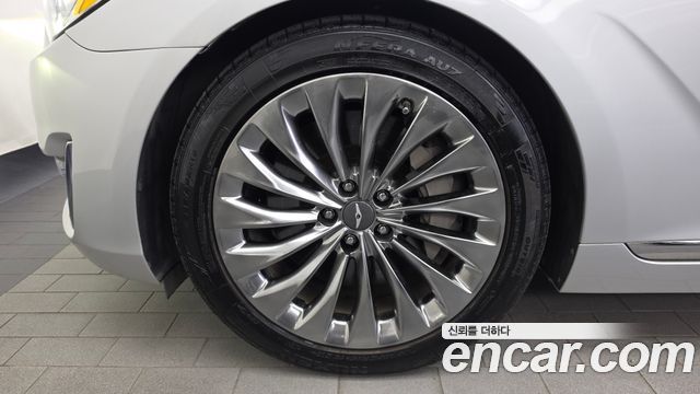 Genesis EQ900 3.8 GDI AWD Prestige 2018 — фото 5