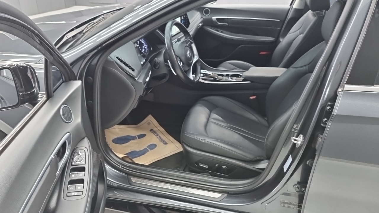 Hyundai Sonata (DN8) 2.0 Premium Plus 2023 — фото 10