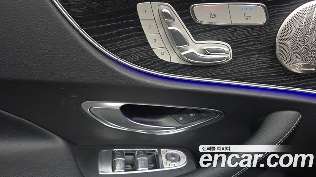 Mercedes-Benz E-Class (W213) E300d 4MATIC Coupe 2022 — фото 33