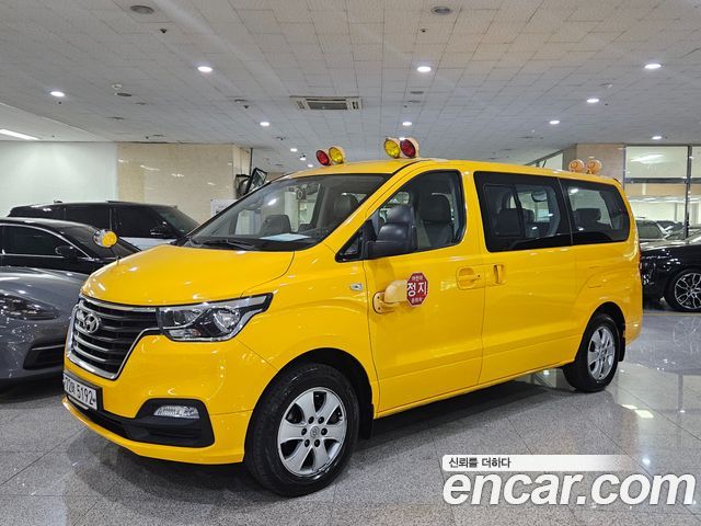 Hyundai Grand Starex 4WD School Bus 2019 — фото 1