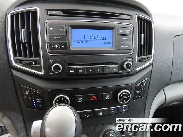 Hyundai Grand Starex 4WD School Bus 2019 — фото 17