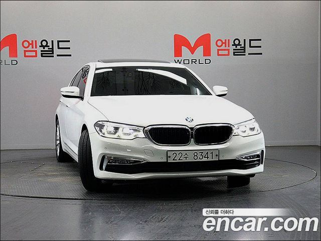 BMW 5 Series (G30) 520d Luxury Special Edition 2018 — фото 3