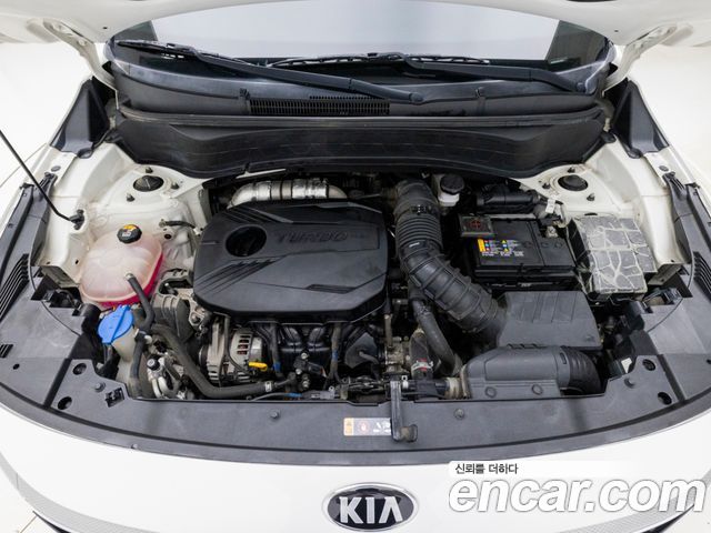 Kia Seltos Gasoline 1.6 Turbo 2WD Prestige 2022 — фото 6