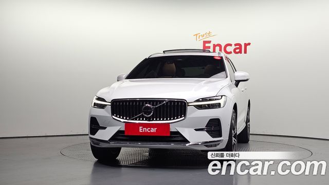 Volvo XC60 (II) B6 Ultimate Bright 2023 — фото 3