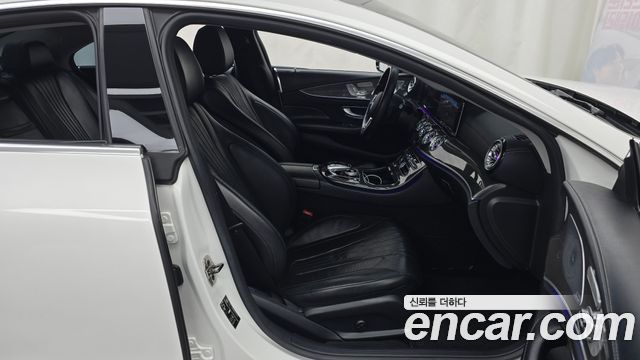 Mercedes-Benz CLS-Class (C257) CLS400d 4MATIC AMG Line 2019 — фото 26