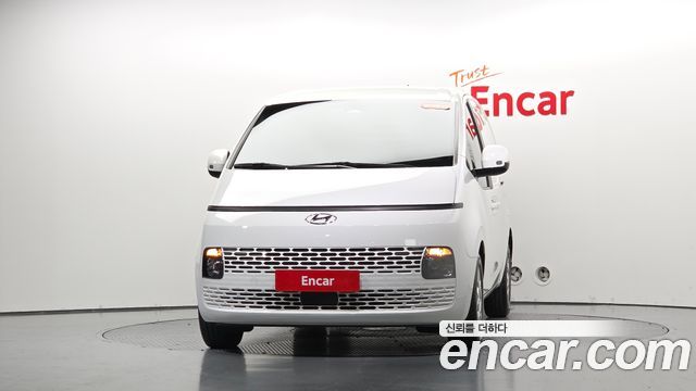 Hyundai Staria Cargo 3-Seater Modern 2023 — фото 3