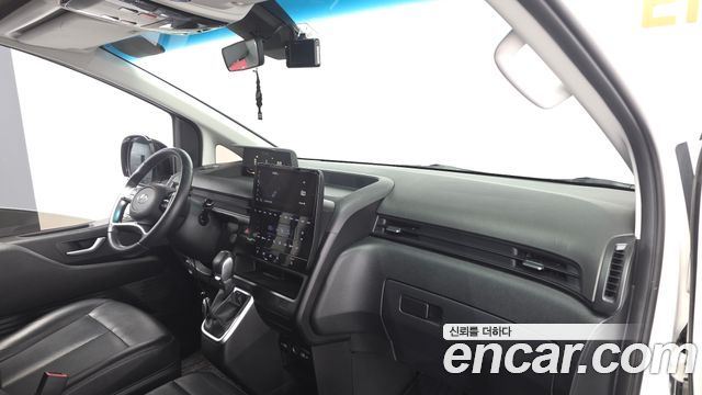Hyundai Staria Cargo 3-Seater Modern 2023 — фото 7