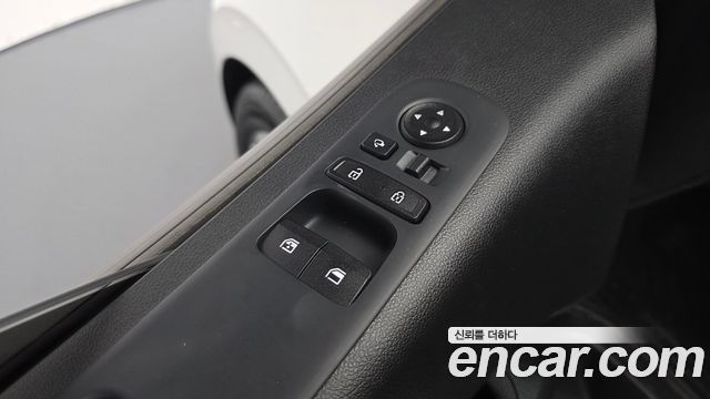 Hyundai Staria Cargo 3-Seater Modern 2023 — фото 19