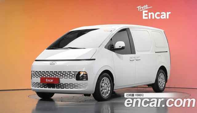 Hyundai Staria Cargo 3-Seater Modern 2023 — фото 1