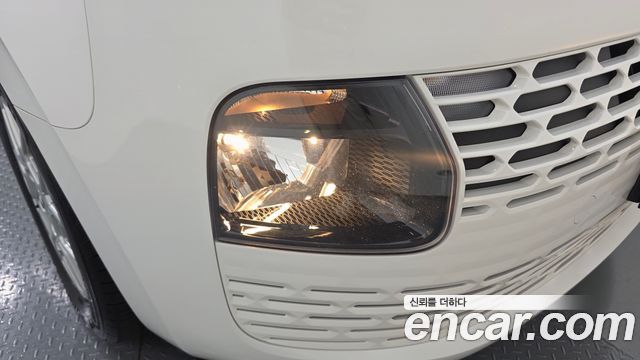 Hyundai Staria Cargo 3-Seater Modern 2023 — фото 22