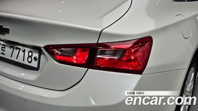 Chevrolet Malibu 1.3 Turbo LS Deluxe 2019 — фото 29