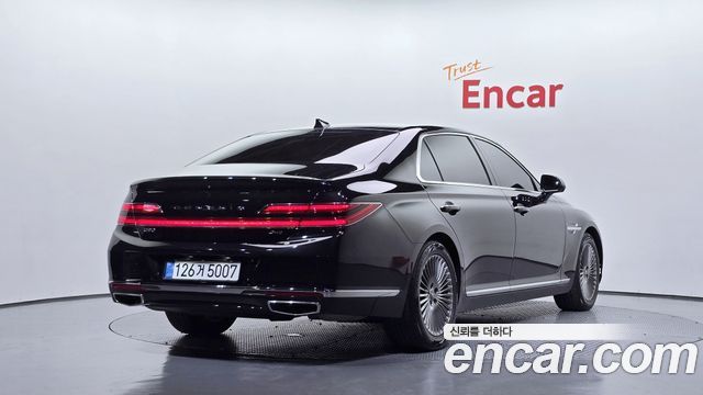 Genesis G90 3.8 AWD Luxury 2021 — фото 2
