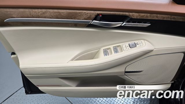 Genesis G90 3.8 AWD Luxury 2021 — фото 30