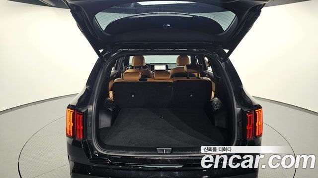 Kia Sorento (IV) Gasoline 2.5T 2WD Prestige 2023 — фото 27