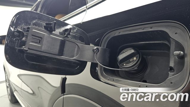 Kia Sorento (IV) Gasoline 2.5T 2WD Prestige 2023 — фото 36