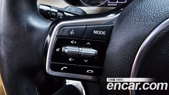 Kia Sorento (IV) Gasoline 2.5T 2WD Prestige 2023 — фото 37