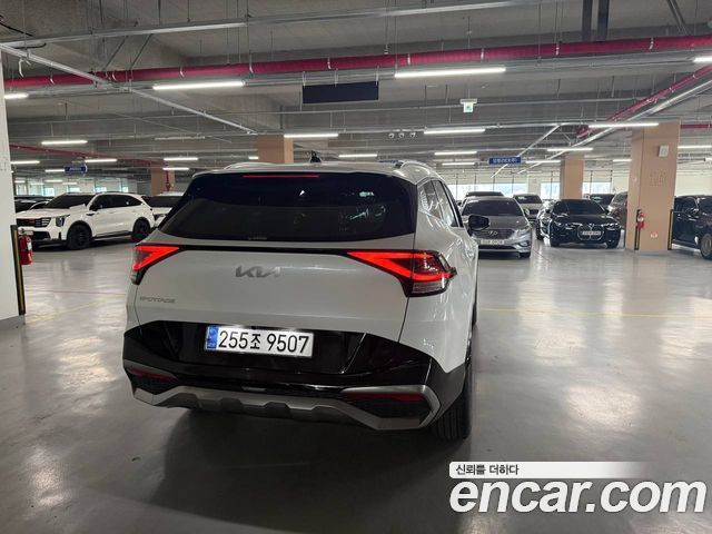 Kia Sportage (V) Gasoline 1.6 Turbo 2WD Nobleless 2022 — фото 4