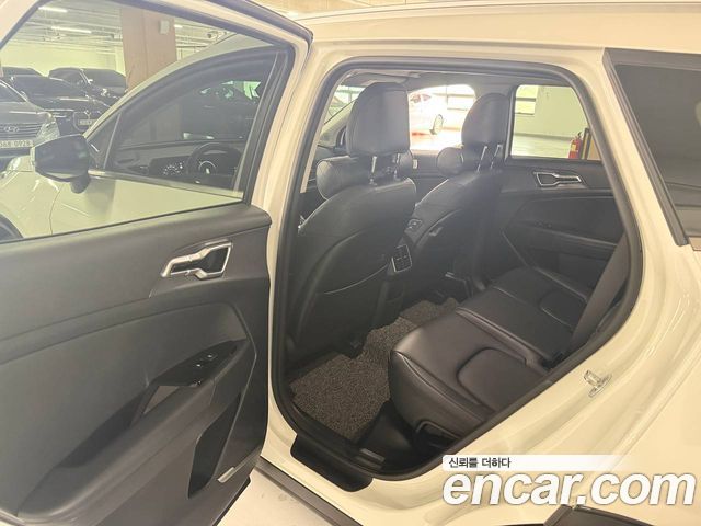 Kia Sportage (V) Gasoline 1.6 Turbo 2WD Nobleless 2022 — фото 15