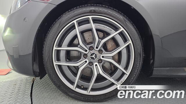 Mercedes-Benz E-Class (W213) E220d 4MATIC AMG Line 2021 — фото 5
