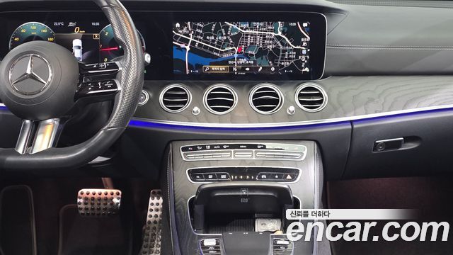 Mercedes-Benz E-Class (W213) E220d 4MATIC AMG Line 2021 — фото 19