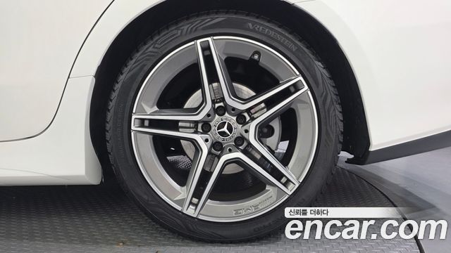 Mercedes-Benz CLS-Class (C257) CLS300d AMG Line 2020 — фото 21
