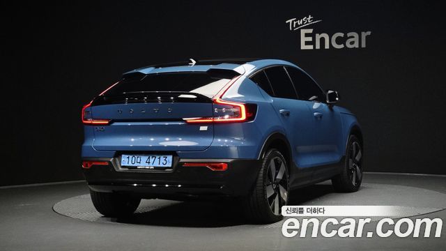 Volvo C40 Recharge Twin Ultimate 2024 — фото 2