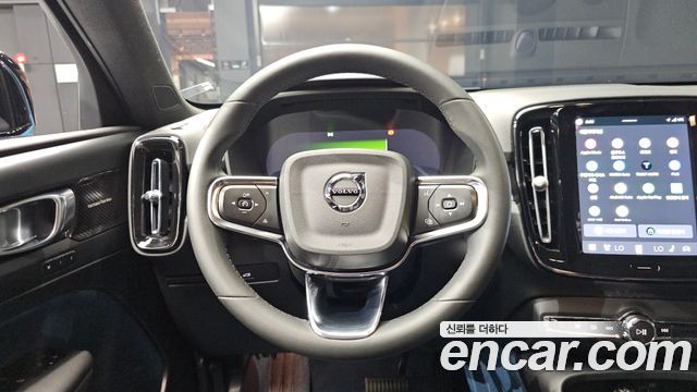 Volvo C40 Recharge Twin Ultimate 2024 — фото 13
