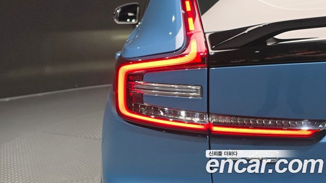 Volvo C40 Recharge Twin Ultimate 2024 — фото 23