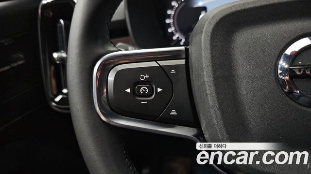 Volvo C40 Recharge Twin Ultimate 2024 — фото 31