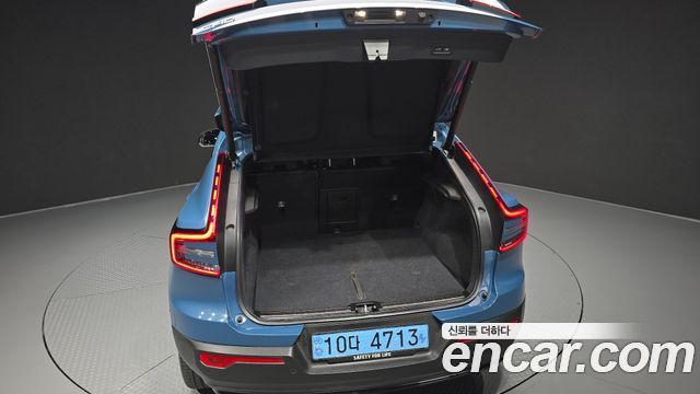 Volvo C40 Recharge Twin Ultimate 2024 — фото 34