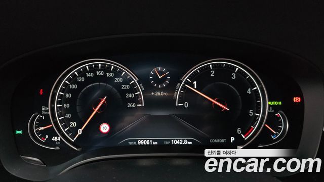 BMW 5 Series (G30) 520d xDrive M Sport Package Plus 2018 — фото 8
