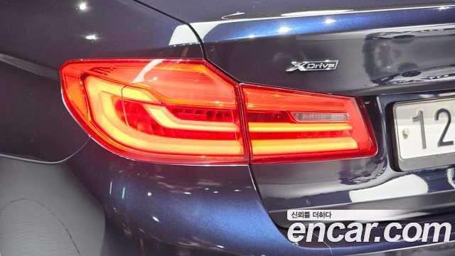 BMW 5 Series (G30) 520d xDrive M Sport Package Plus 2018 — фото 23