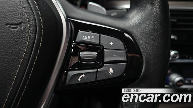 BMW 5 Series (G30) 520d xDrive M Sport Package Plus 2018 — фото 32