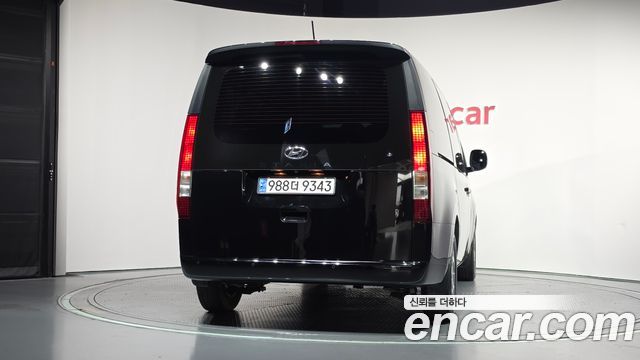 Hyundai Staria L3.5 Cargo 5-Seater Modern 2023 — фото 4