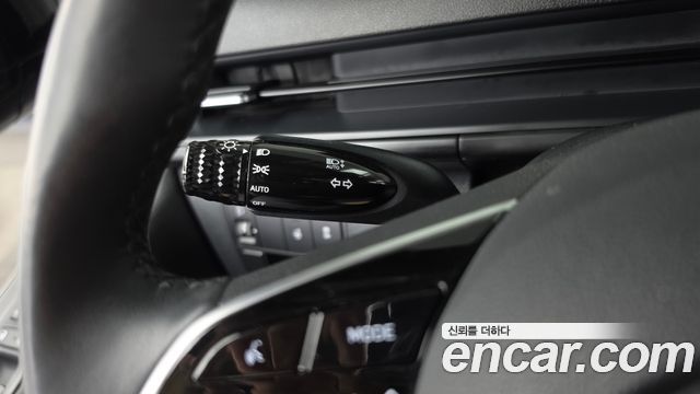 Hyundai Staria L3.5 Cargo 5-Seater Modern 2023 — фото 18