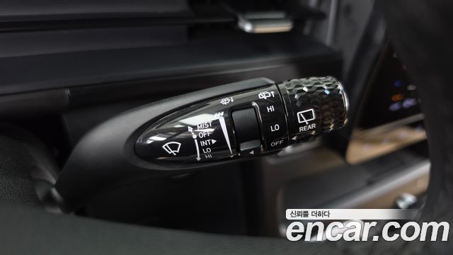 Hyundai Staria L3.5 Cargo 5-Seater Modern 2023 — фото 19
