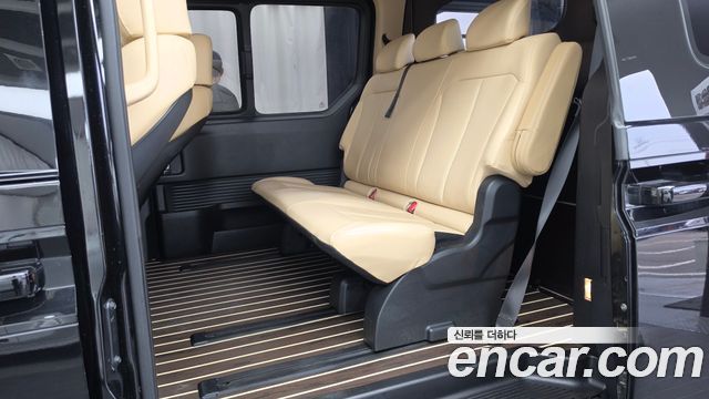 Hyundai Staria L3.5 Cargo 5-Seater Modern 2023 — фото 26