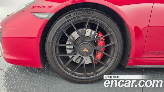 Porsche 911 Carrera 4 GTS Cabriolet 991 2018 — фото 5