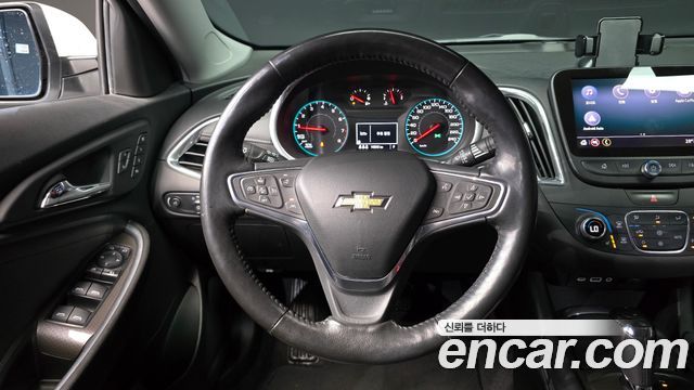 Chevrolet Malibu 1.3 Turbo LT Deluxe 2019 — фото 12