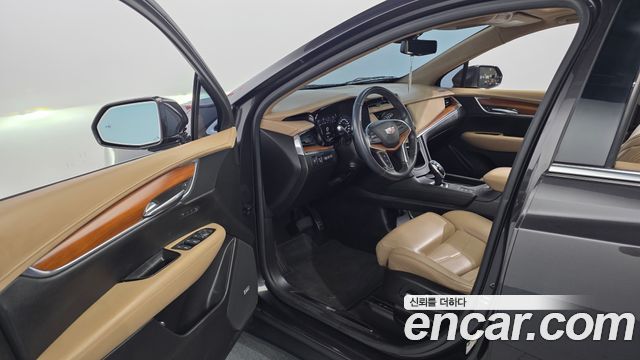 Cadillac XT5 3.6 Platinum 2017 — фото 10