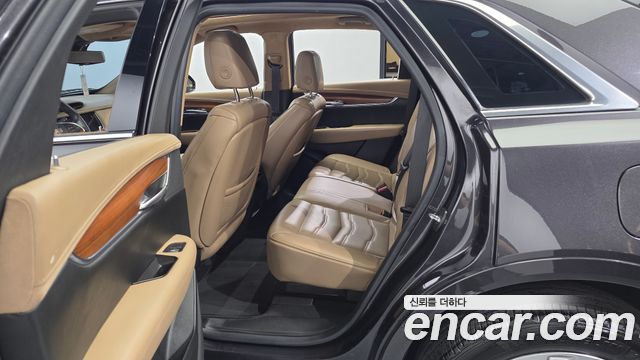 Cadillac XT5 3.6 Platinum 2017 — фото 11