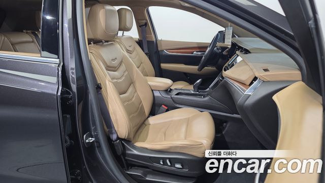 Cadillac XT5 3.6 Platinum 2017 — фото 12