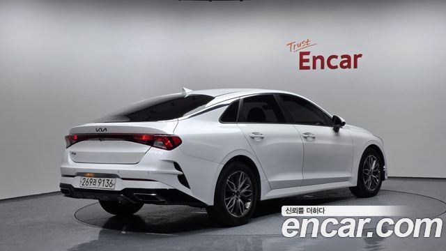 Kia K5 (III) 2.0 Trendy 2022 — фото 2