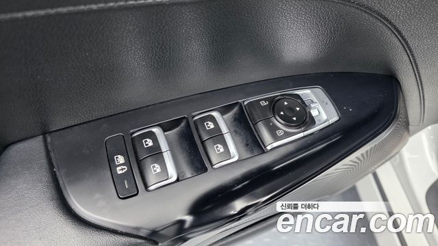Kia K5 (III) 2.0 Trendy 2022 — фото 19