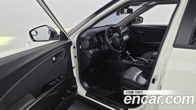 KG Mobility (SsangYong) Very New Tivoli Gasoline 1.5 2WD V5 2021 — фото 10