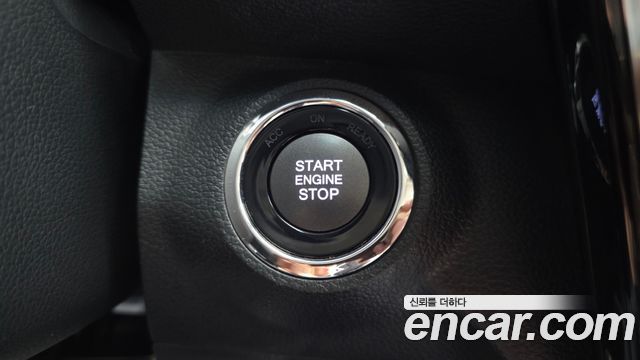 KG Mobility (SsangYong) Very New Tivoli Gasoline 1.5 2WD V5 2021 — фото 29