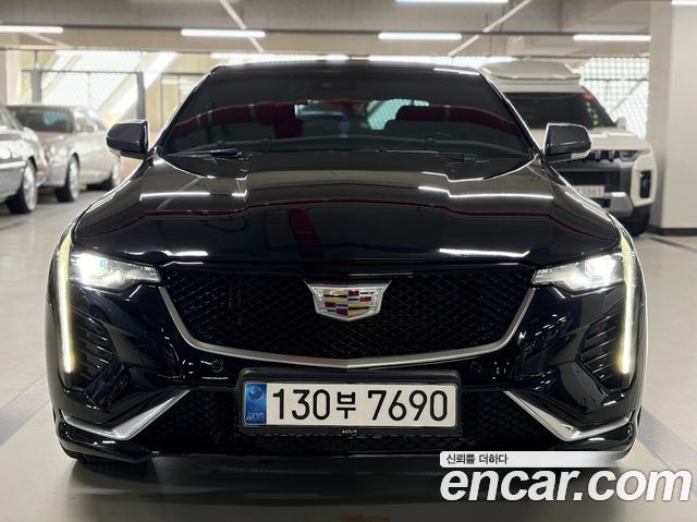Cadillac CT4 2.0 Sport