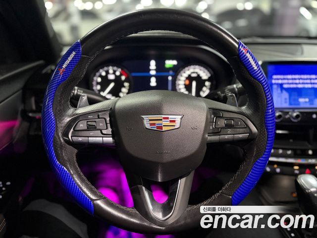 Cadillac CT4 2.0 Sport 2020 — фото 10
